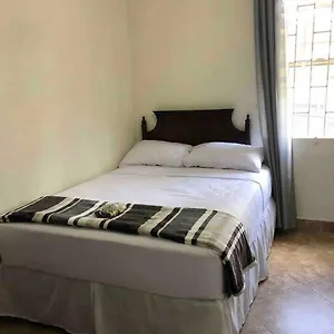 Apartment Kelly's - Near Airport, Amenities And Bus Route, Saint Philip
