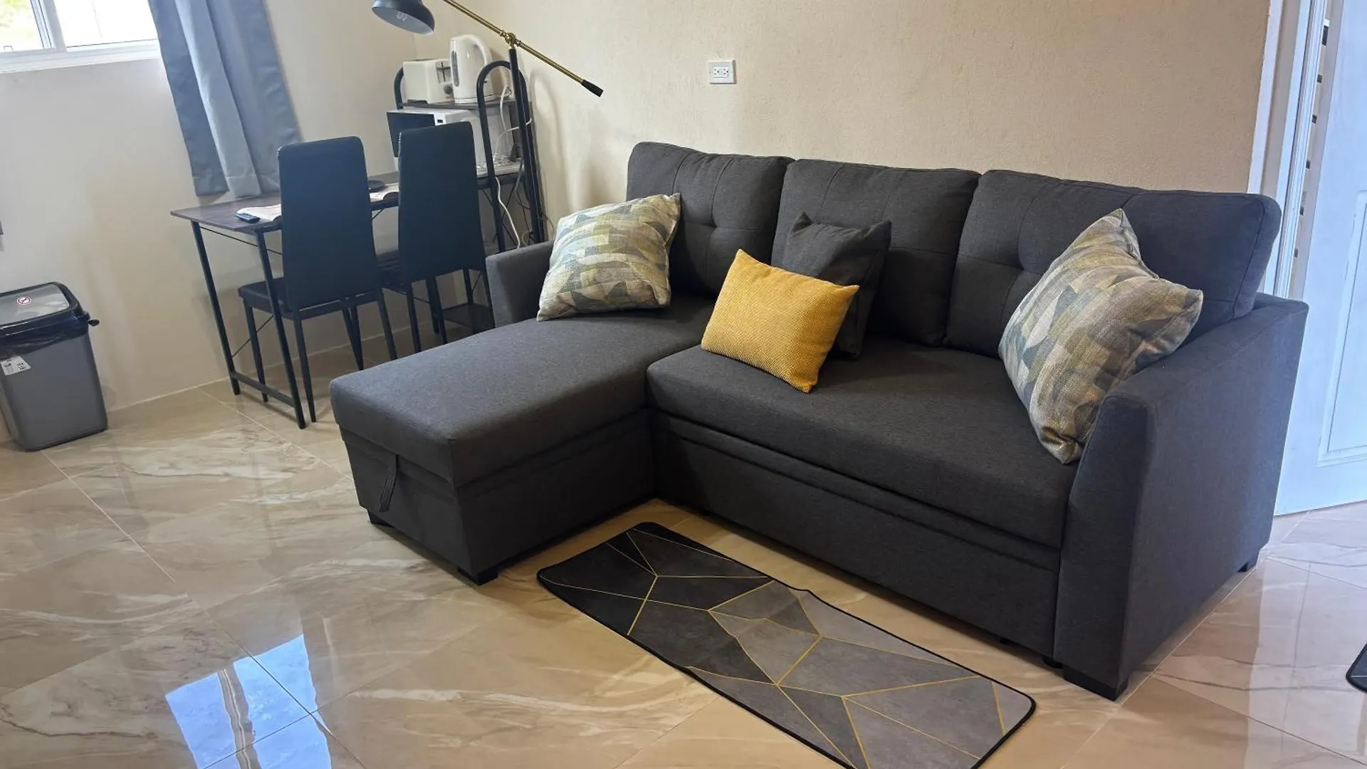 Serenity Haven Saint Philip Apartment